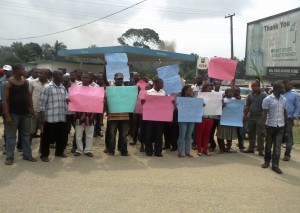 Sacked Oil workers in ExxonMobil protesting paltry terminal benefit