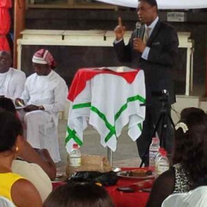 Prof Herbert Orji speaking at the Igboville 2013 Enyimba Retreat.