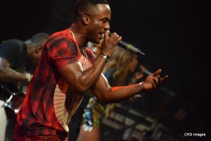 Iyanya doing his thing