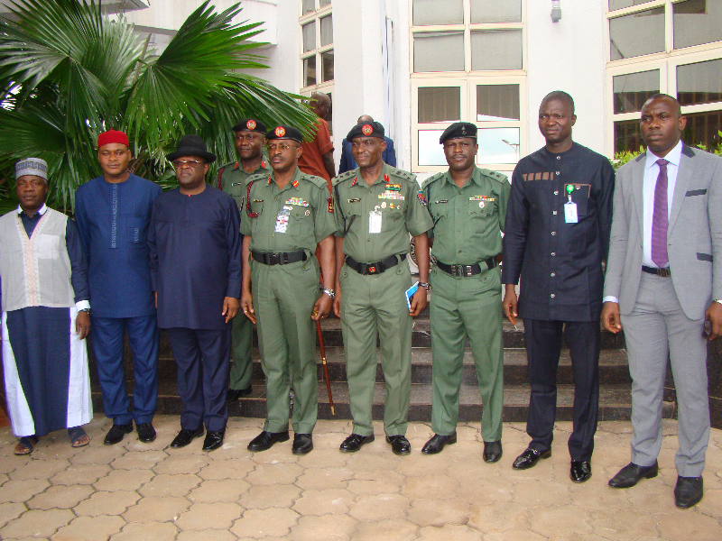 Army seeks partnership with Ebonyi, Commends Umahi  over donation of rice