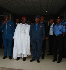 Governor David Umahi of Ebonyi State (2nd left ); Governor of Anambra State, Willie Obiano(3rd left); Commissioner of Police, Ebonyi State Command, Peace Abdallah (right); and Secretary to Ebonyi State Government, Prof. Bernard Odoh, at the Akanu Ibiam International Airport, Enugu on Thursday. Photo: EBSG