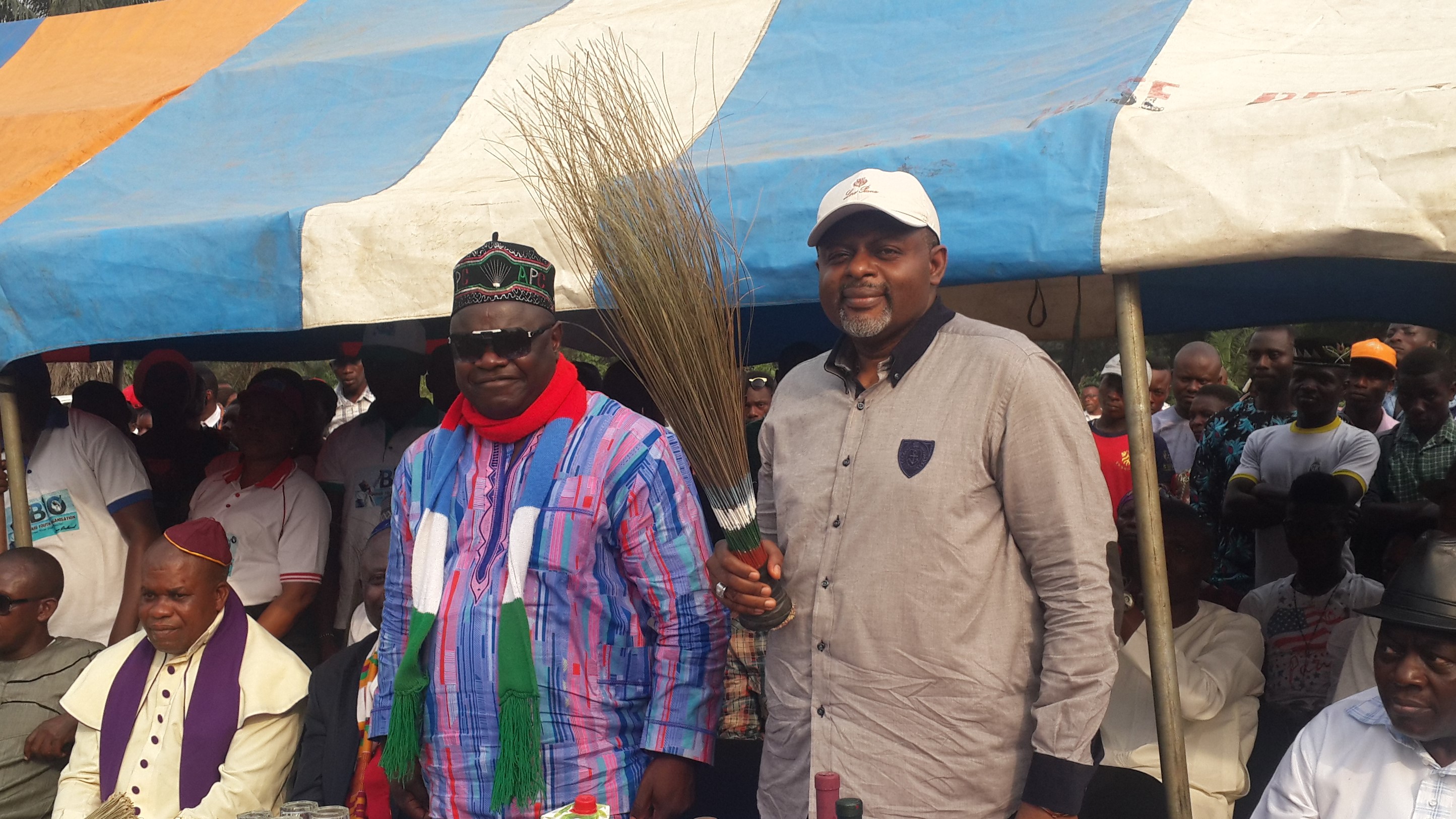 Sen Otu Joins APC,Seeks Support For Buhari’s Fight Against Corruption