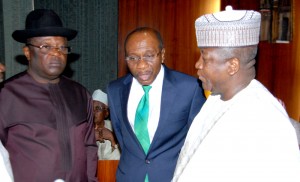 L R , Governor Dave Umahi of Ebonyi state ; Governor of Central Bank , Mr. Godwin Emefiele and chairman, Governors Forum , Governor Abdulazziz Yari of Zamfara state ; at the National Economic Council meeting held at the Presidential Villa, Abuja .yesterday (28-01-2016) . GODWIN OMOIGUI