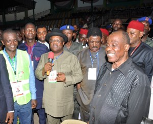 Governor David Umahi of Ebonyi State (with microphone); Congress Coodinator for Ebonyi State PDP, Mr. Emma Okah(left); Speaker, Ebonyi State House of Assembly, Francis Nwifuru; Former Governor, Sen. Sam O. Egwu; Former State PDP Chairman, Chief Okeagu Ogada; Deputy Governor Kelechi Igwe, at the PDP State Congress at Abakaliki Township Stadium on Tuesday. Photo: EBSG 