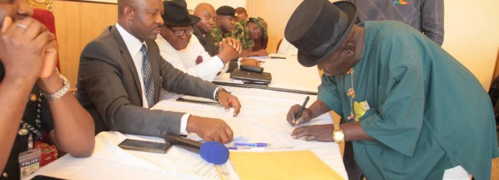 OML 25: Shell And Stakeholder Communities Sign MOU For Re-opening Of Flow Station