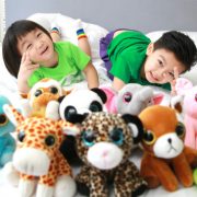 ‘Catch 9 Elves’ in Reality and Win a FREE STAY at Dorsett Wanchai