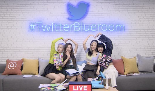 2.2 Million People set new record for views tuning in to BLACKPINK X #TwitterBlueroom