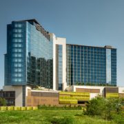 Sheraton Hong Kong Tung Chung Hotel Opens in Picturesque Lantau Island