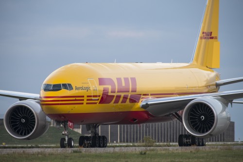 DHL Express continues to strengthen its global aviation network with the purchase of eight additional Boeing 777 Freighters