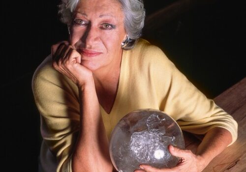 Tiffany’s star jewelry designer and philanthropist Elsa Peretti dies in Spain