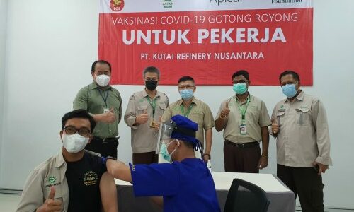 Apical Rolls Out Gotong Royong Vaccinations in Balikpapan Following Success Vaccination Campaigns in Other Cities