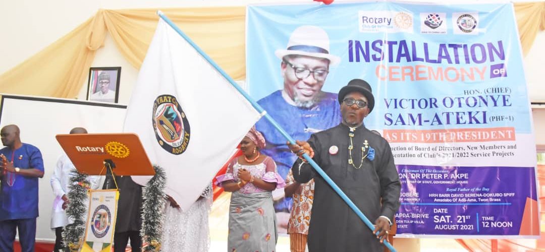 Yenagoa Rotary Installs New President