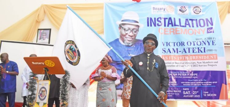 Yenagoa Rotary Installs New President