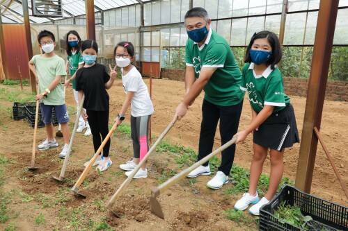 Hang Lung Nationwide Volunteer Day: 800 Volunteers Promote Low-Carbon Living and Provide Care to Over 5,000 People in Need