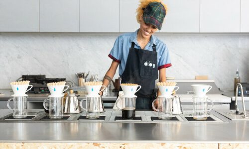 BLUE BOTTLE COFFEE Commits to Carbon Neutrality by 2024