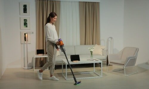 Improve your home and indoor air quality this autumn: Dyson delivers scientific proof of a deep clean with laser detect technology that shows hidden dust that can cause allergies