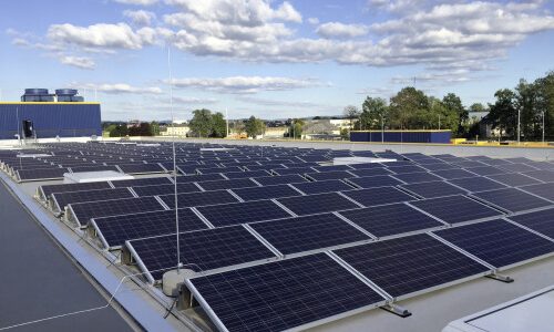 Dachser switches completely to green electricity