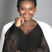 Marie-Alix de Putter, President of the Bluemind Foundation, named “Best Woman Leader in Africa”