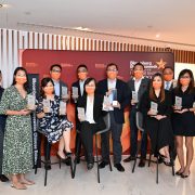 FWD breaks its record again at  Bloomberg Businessweek Financial Institution Awards 2022 with 14 wins