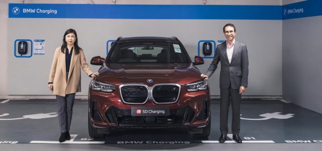 Hang Lung Further Expands Coverage of Electric Vehicle Charging Stations in the City’s Prime Locations and Tourist Spots