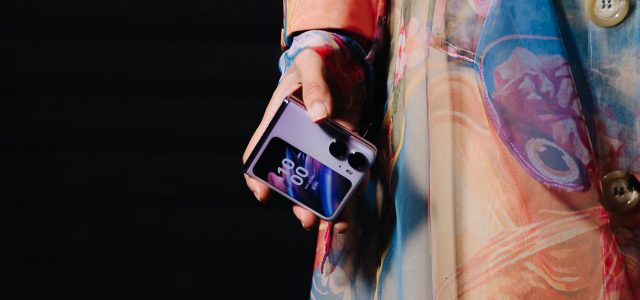 OPPO Is Back to MFW: The Exclusive Find N2 Flip Wears the Iconic Tulle of ACT N°1