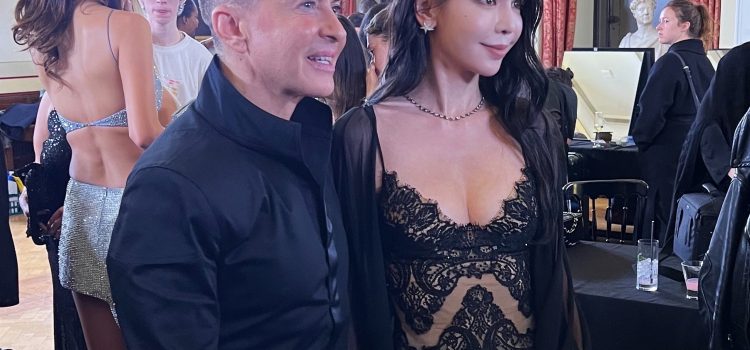 Global C-pop star Tia Lee Yu Fen shows off impeccable taste in fashion at London Fashion Week