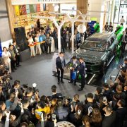 VinFast delivers first VF 9 vehicles to customers in Vietnam