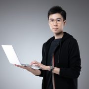 Global economic uncertainty triggers risk aversion , Rare Trader’s Professional training helps investors deploy correctly