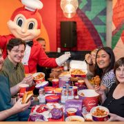 Jollibee UK Reports Robust Q3 2023 Growth Driven by Strong Consumer Demand