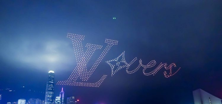 Correcting and Replacing: Dazzling Avenue of Stars Runway for Louis Vuitton and Pharrell Williams’ First Fashion Show Highlights Hong Kong as World-Class Stage for Mega Events