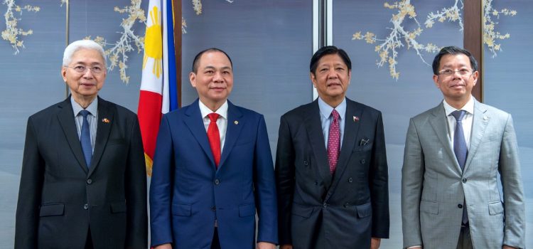 President of the Philippines Holds a Meeting with Vingroup Chairman in Hanoi