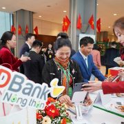 HDBank increases ‘green’ credit to help popularise Vietnamese rice globally