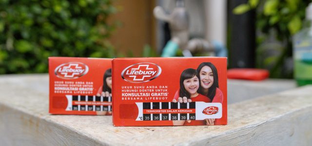 Lifebuoy’s Sentuhan Sehat Supports Caregivers of Children with Soap Pack Thermometers and Access to Doctor Services