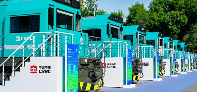Global Launch: CRRC Unveils Seven New Energy Locomotives for the First Time
