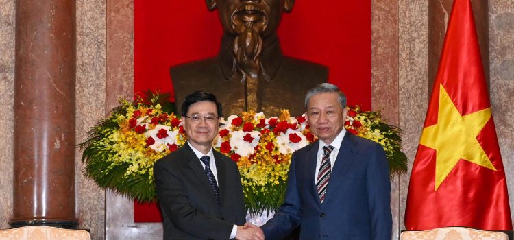 Hong Kong, forging business opportunities with Vietnam
