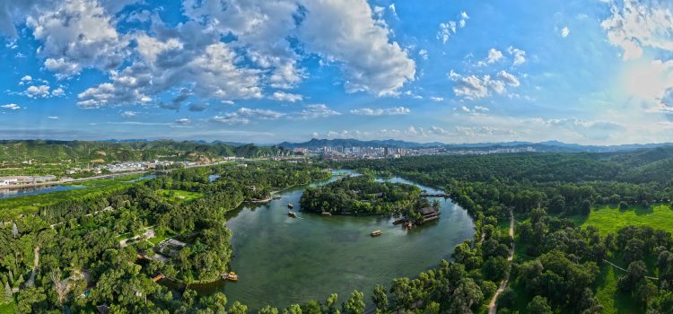 Hebei-Chengde Hosts “Coordinated Development of the Beijing-Tianjin-Hebei Region” 10th Anniversary Series Special Exhibition