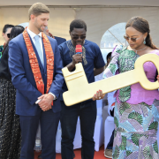 American chocolate company Hershey and its partners inaugurate three primary schools in Côte d’Ivoire