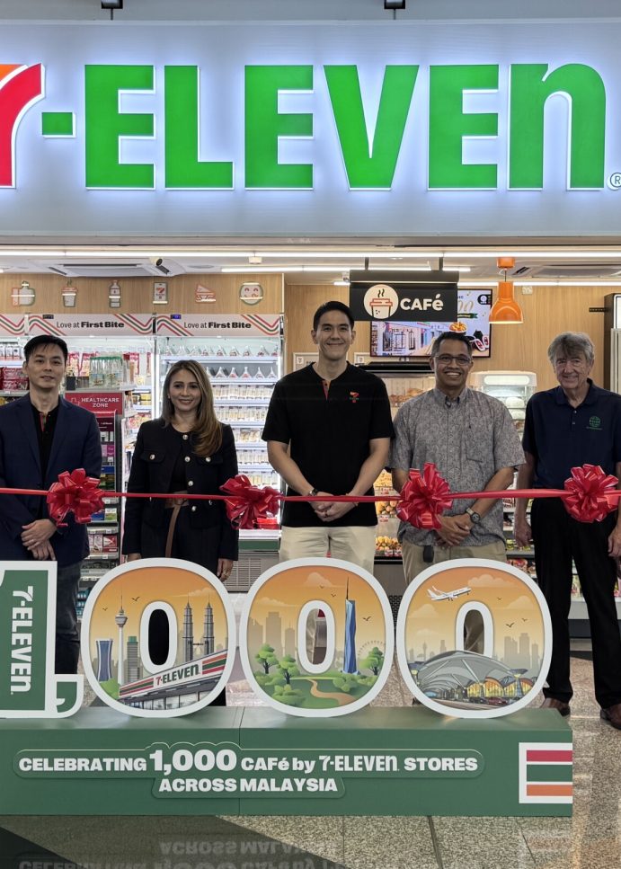 7-Eleven Hits 1,000 CAFé Stores, Expands Airport Convenience Experience at KLIA