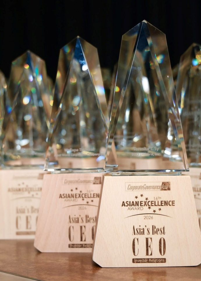 VinFast honored for investor relations excellence at the Asian Excellence Awards 2026