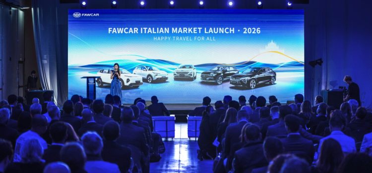 FAWCAR Officially Enters the Italian Market with Five SUVs